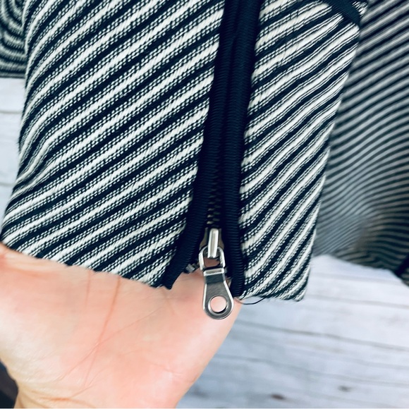 Chicos | Military style blazer jacket - Picture 6 of 8